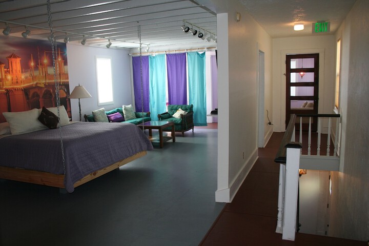 Room 20 of 42