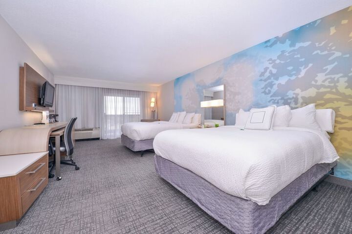 Country Inn & Suites by Radisson Brown Deer - Milwaukee North