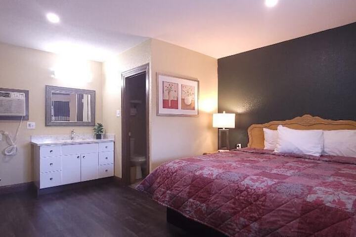 Room 17 of 71