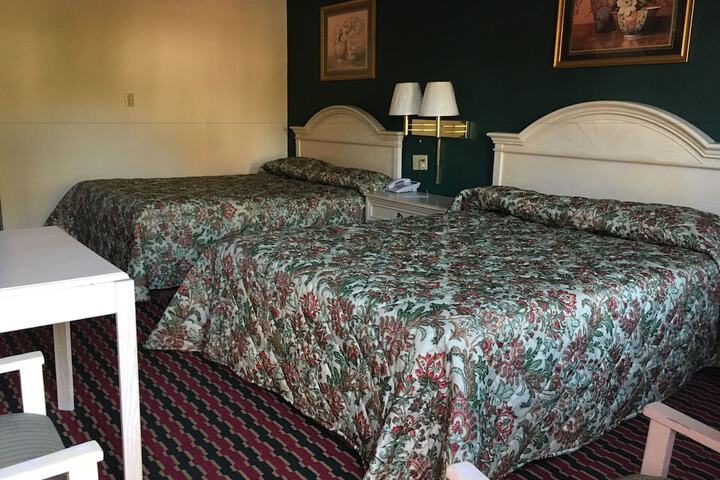Room 37 of 48