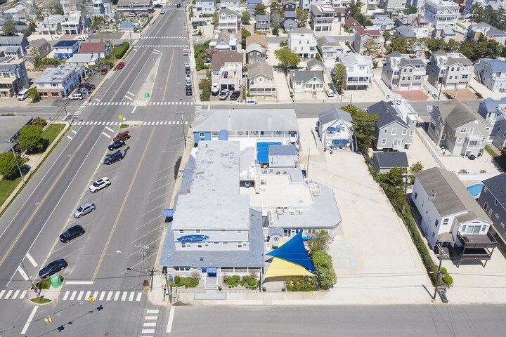 Surf City Hotel