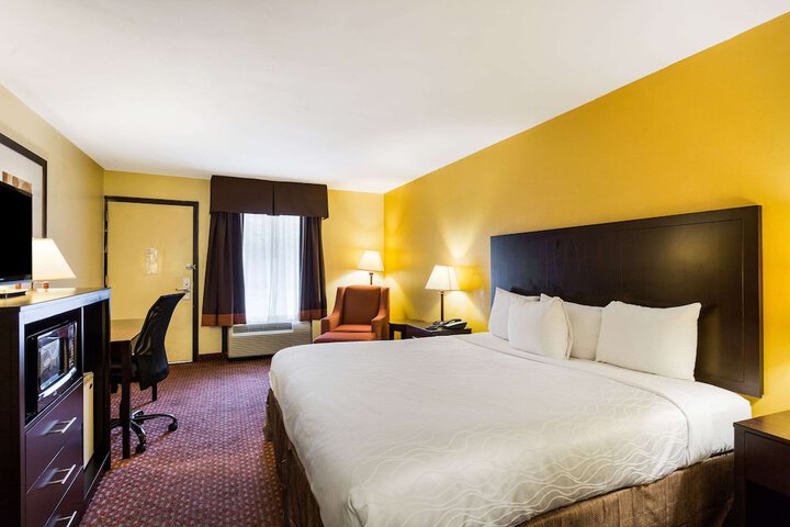 Room 34 of 56