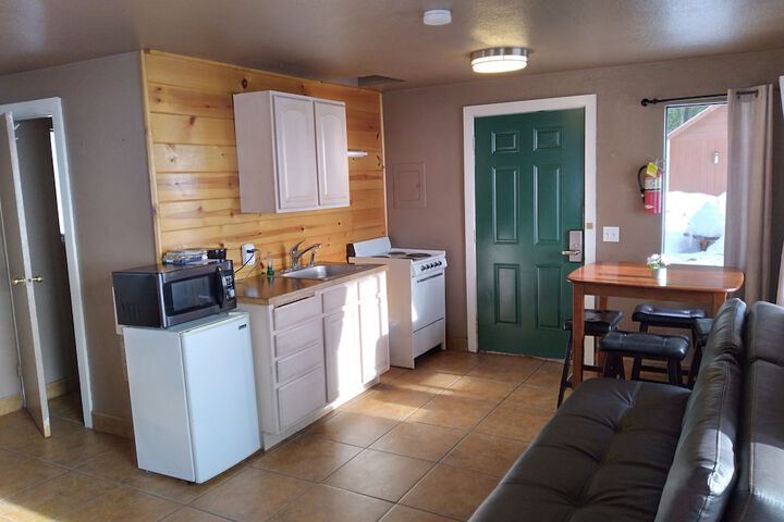 Room 13 of 53