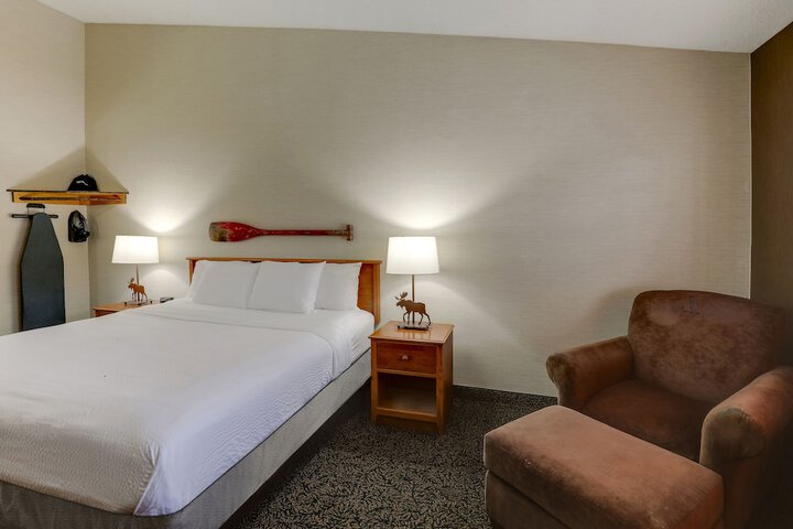 Room 10 of 30
