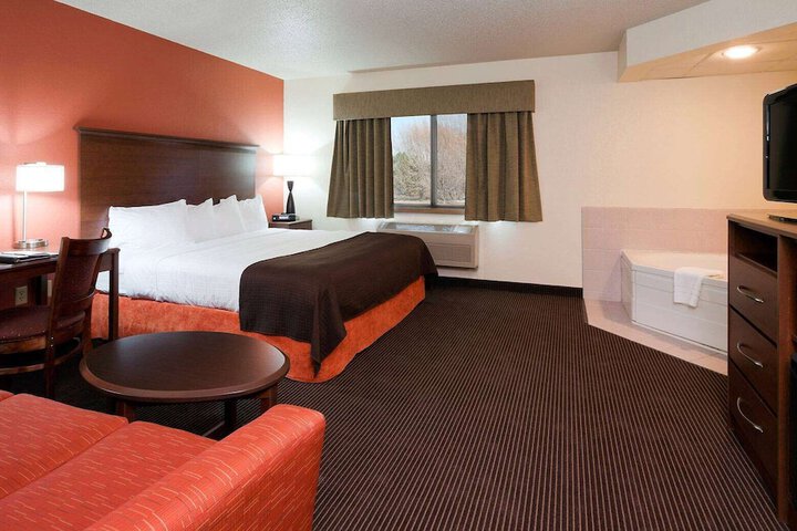 Room 13 of 21