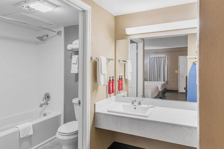 SureStay Hotel by Best Western Helen Downtown