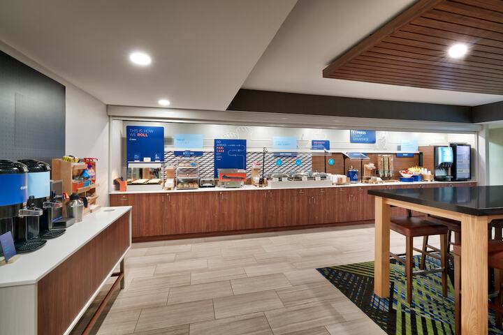 Holiday Inn Express Mitchell by IHG