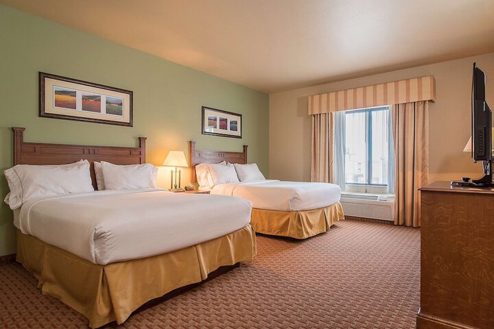 Room 8 of 21