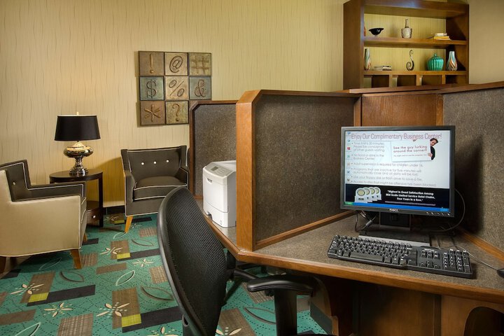 Business Center 48 of 48