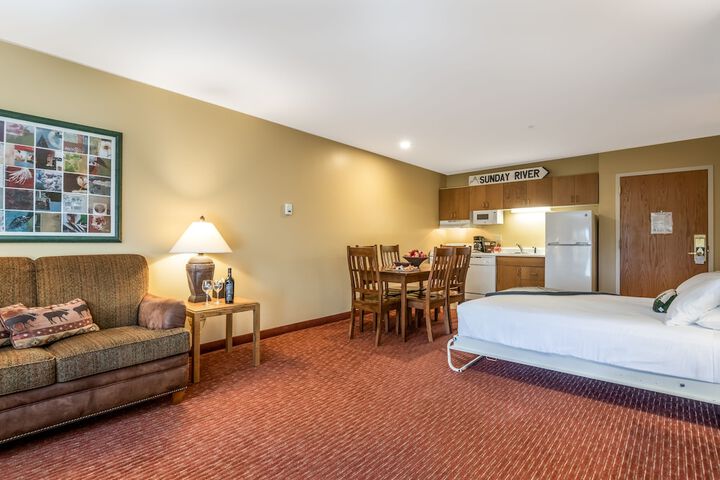 Room 35 of 53