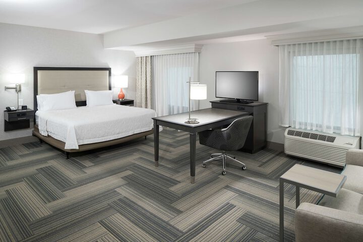 Room 20 of 38