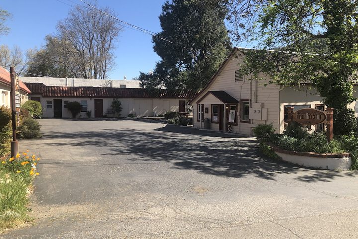 Property Grounds 16 of 16