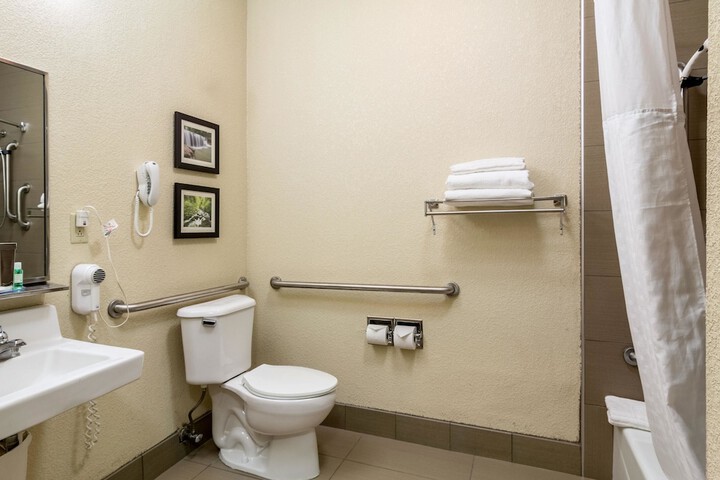 Comfort Inn & Suites - Hannibal