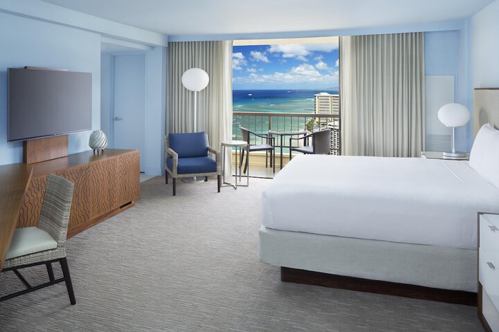 Hyatt Regency Waikiki Beach Resort & Spa