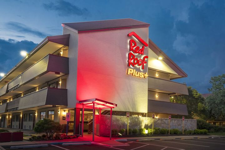 Hotel 4 of 29