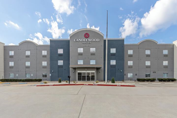 Candlewood Suites VICTORIA by IHG