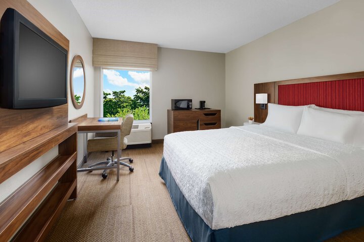 Room 16 of 31