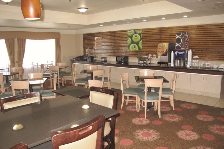 La Quinta Inn & Suites by Wyndham Seguin