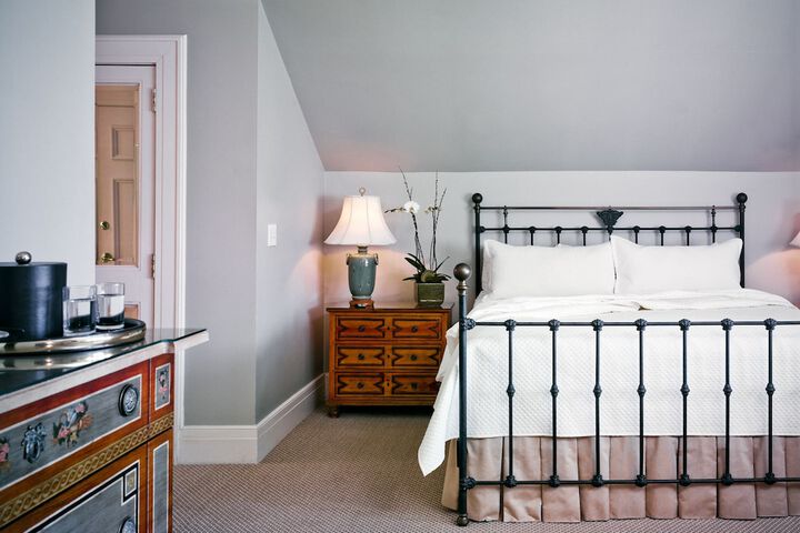 Room 12 of 40