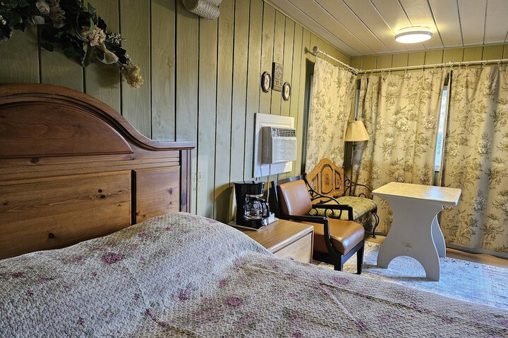 Room 32 of 88