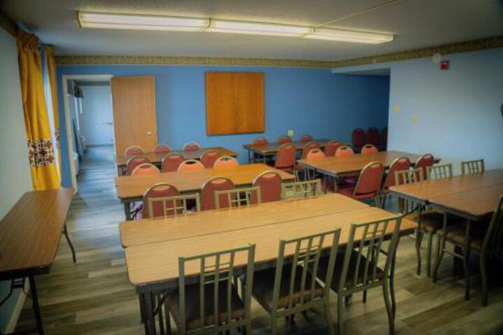 Executive Inn