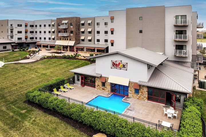 Hotel 4 of 60