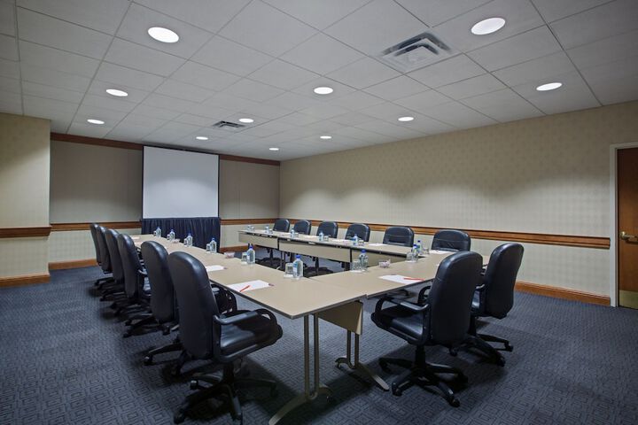 Crowne Plaza: Philadelphia - King of Prussia by IHG