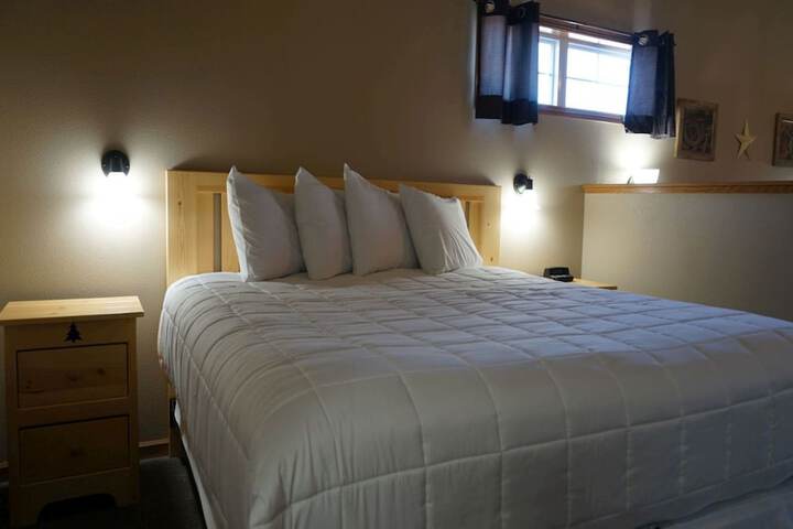 Room 9 of 21