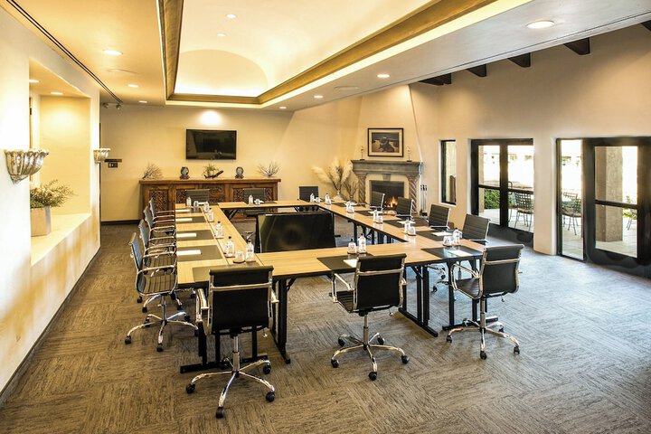 Kimpton Miralina Resort & Villas by IHG