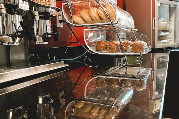 Breakfast/Coffee Service 38 of 44