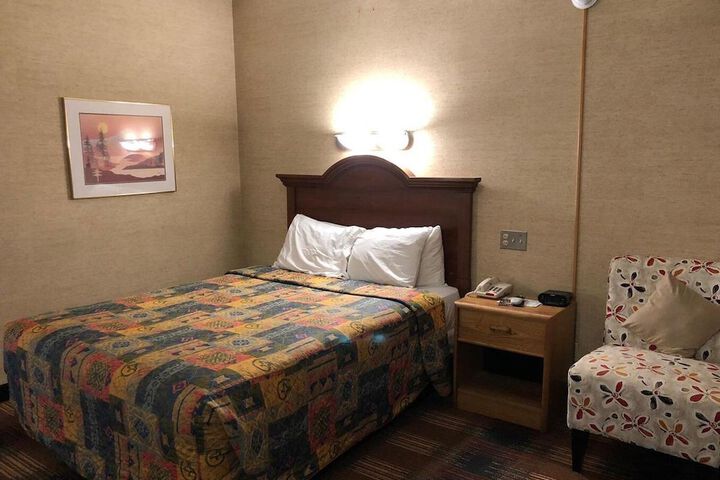 Red Carpet Inn North Syracuse