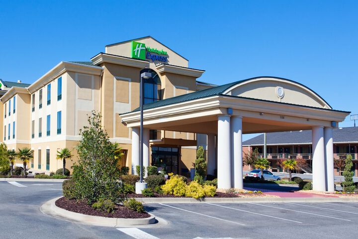 Hotel 3 of 53