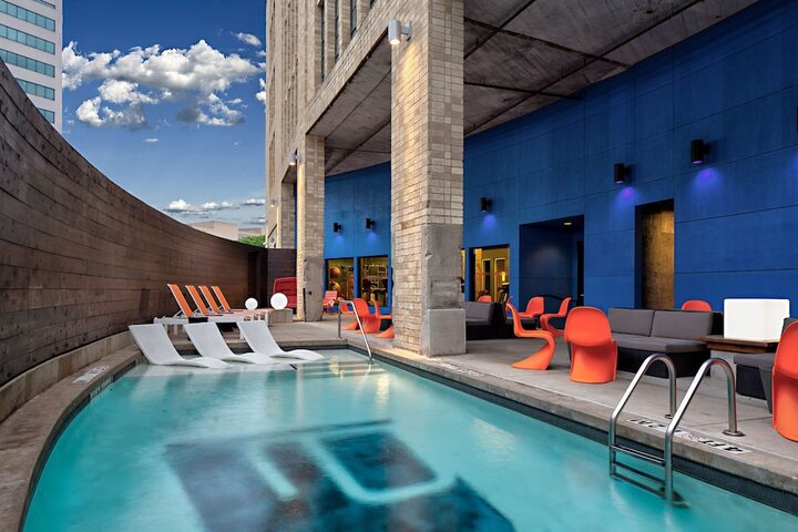 Pool 4 of 42