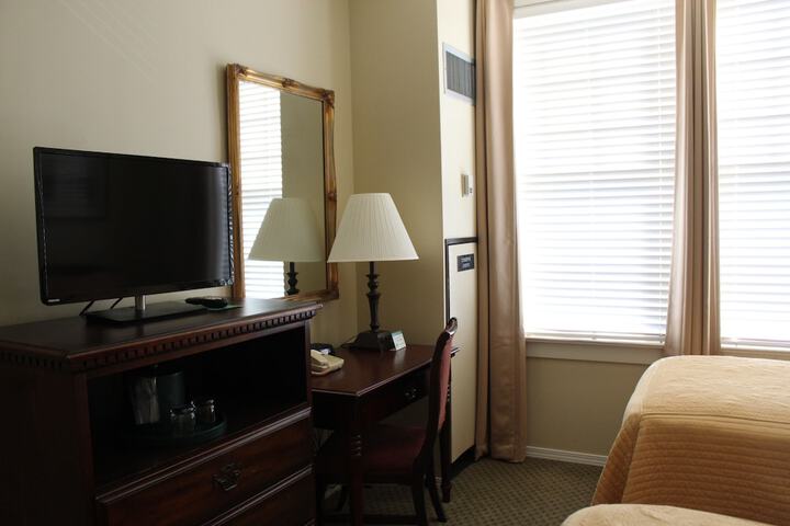 Room 15 of 56