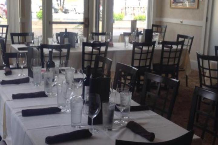 Audubons Grill & Bar