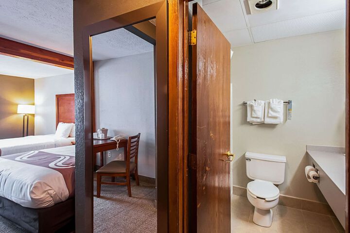 Room 20 of 26