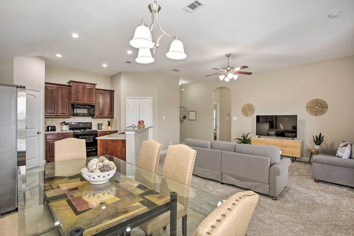 Private Yard & Grill: Greenville Vacation Rental