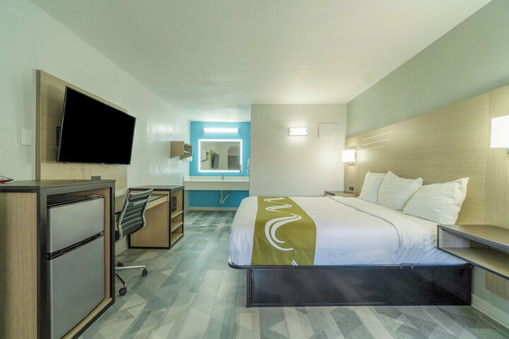 Room 37 of 56