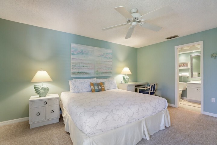 Room 18 of 30