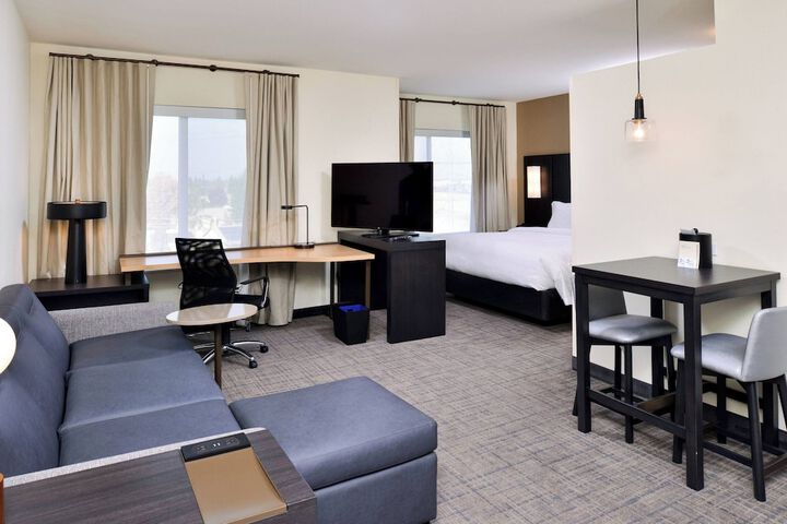 Room 18 of 30