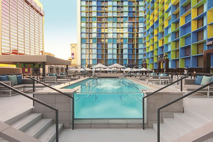 Pool 7 of 90