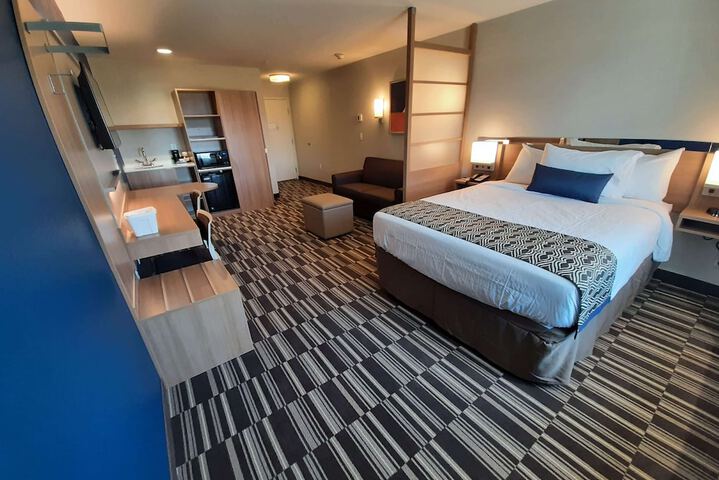 Room 7 of 21