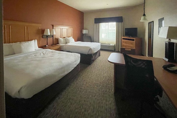 Room 21 of 43