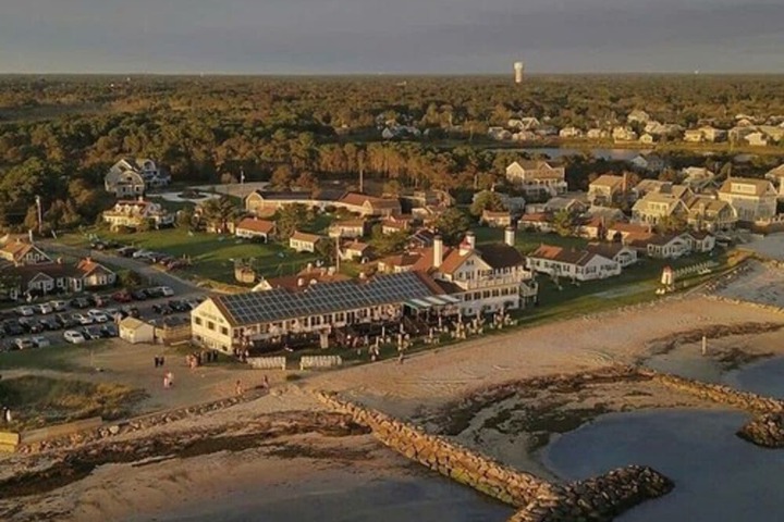 Lighthouse Inn