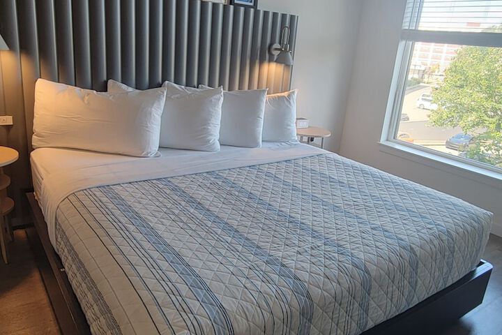 Marina Square Suites