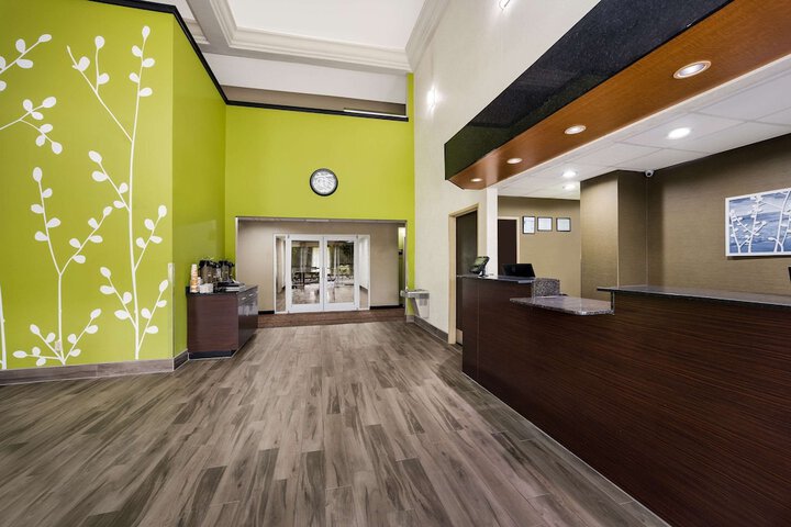 Hotel Interior 11 of 44