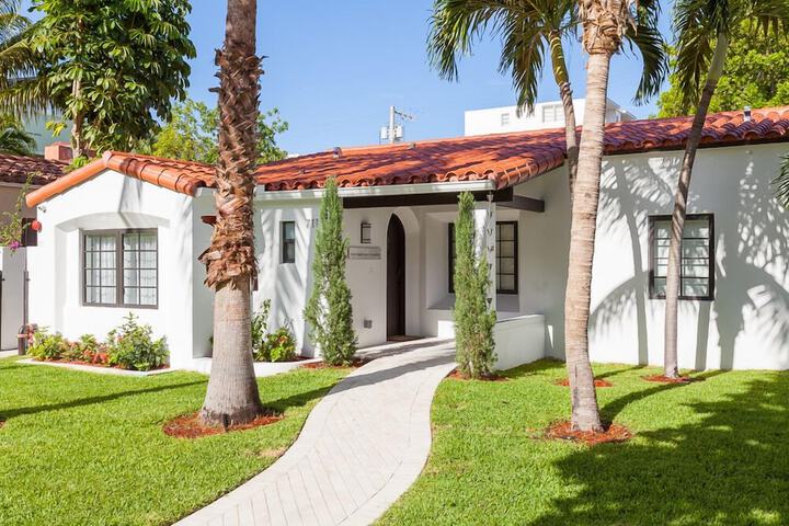 Bars B & B South Beach Miami Boutique Hotel