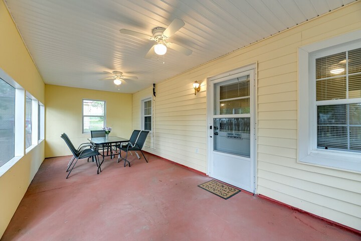 Riverfront Edenton Condo w / Porch & Boat Ramp!