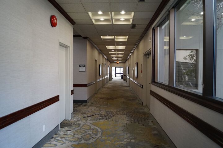 Ballroom/Hall 100 of 106