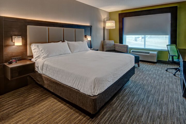 Room 26 of 44
